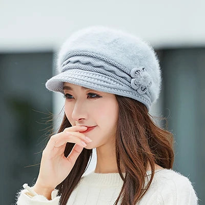 Woman's Knitted Berets Hats - Rabbit Fur