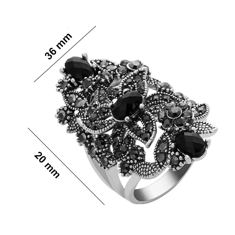 Vintage Black Crystal Rhinestone Flower Ring