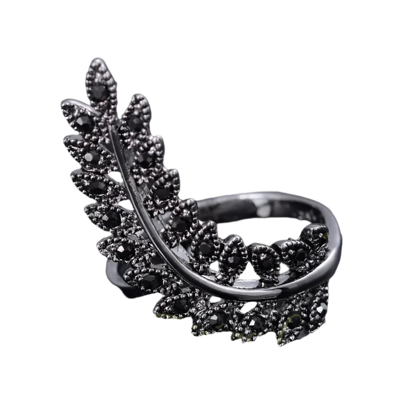 Anillo vintage con hojas de diamantes de imitación negros