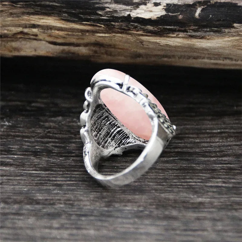 Anillo vintage en forma de ojo bañado en plata con piedra natural