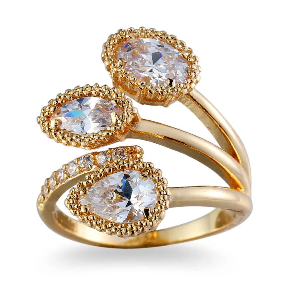 Elegant Flower Shaped Ring With 3 Zircon Stones