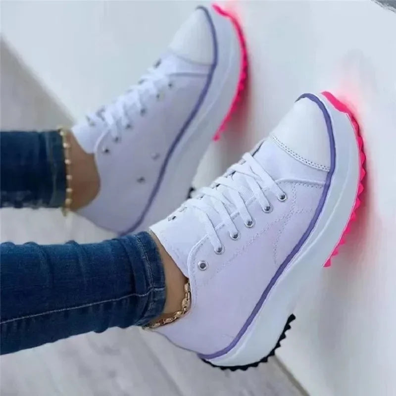 Woman's White Canvas lace-Up Shoes