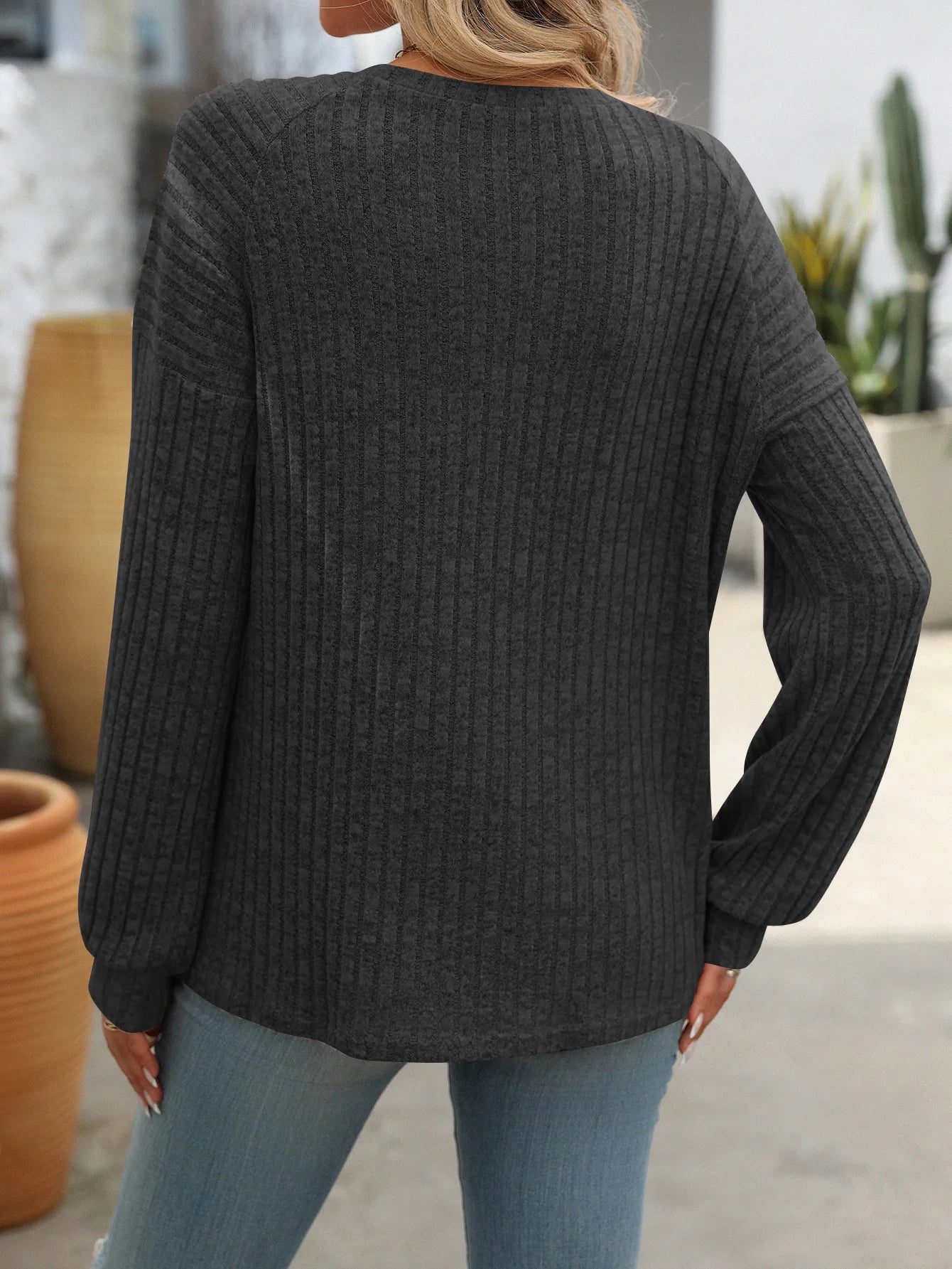 Long Sleeve V-neck Button Knitted Twist T-shirt