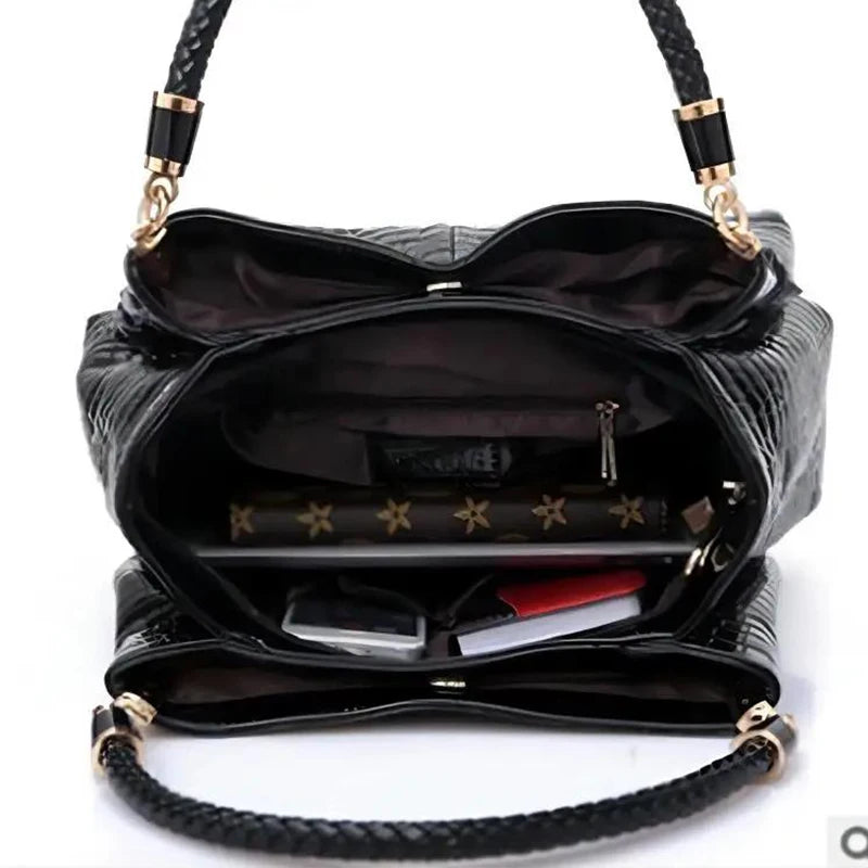 Women's Large Capacity Black Shoulder Bag with Crocodile Print