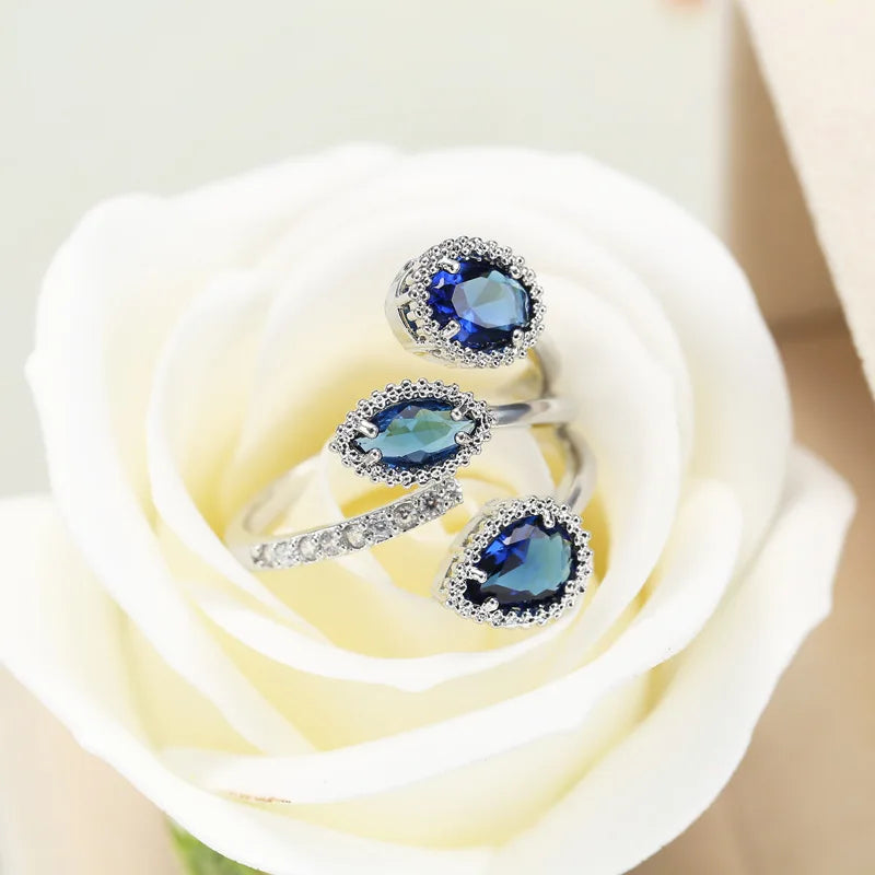 Elegant Flower Shaped Ring With 3 Zircon Stones